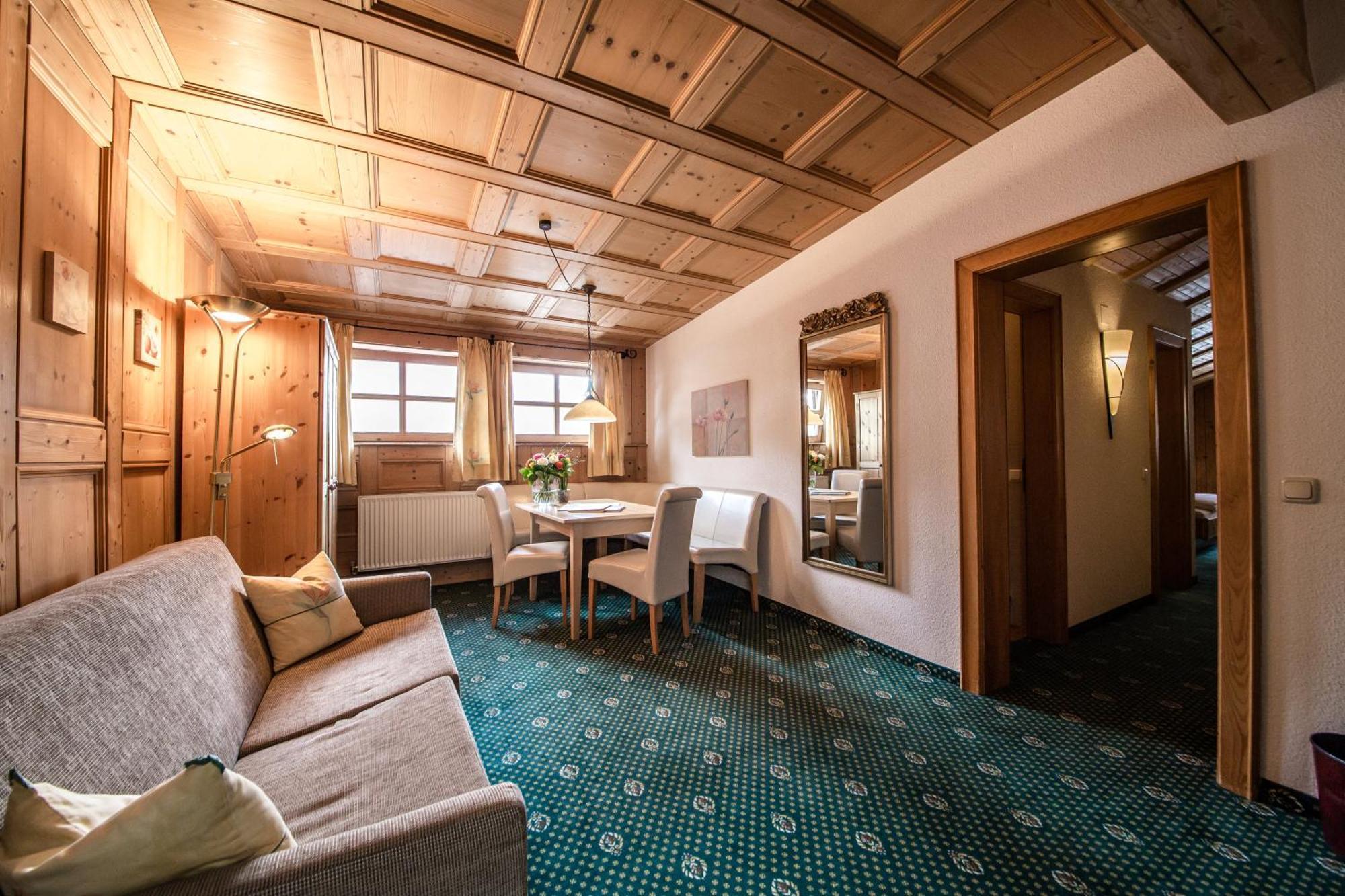 Hotel Kristall