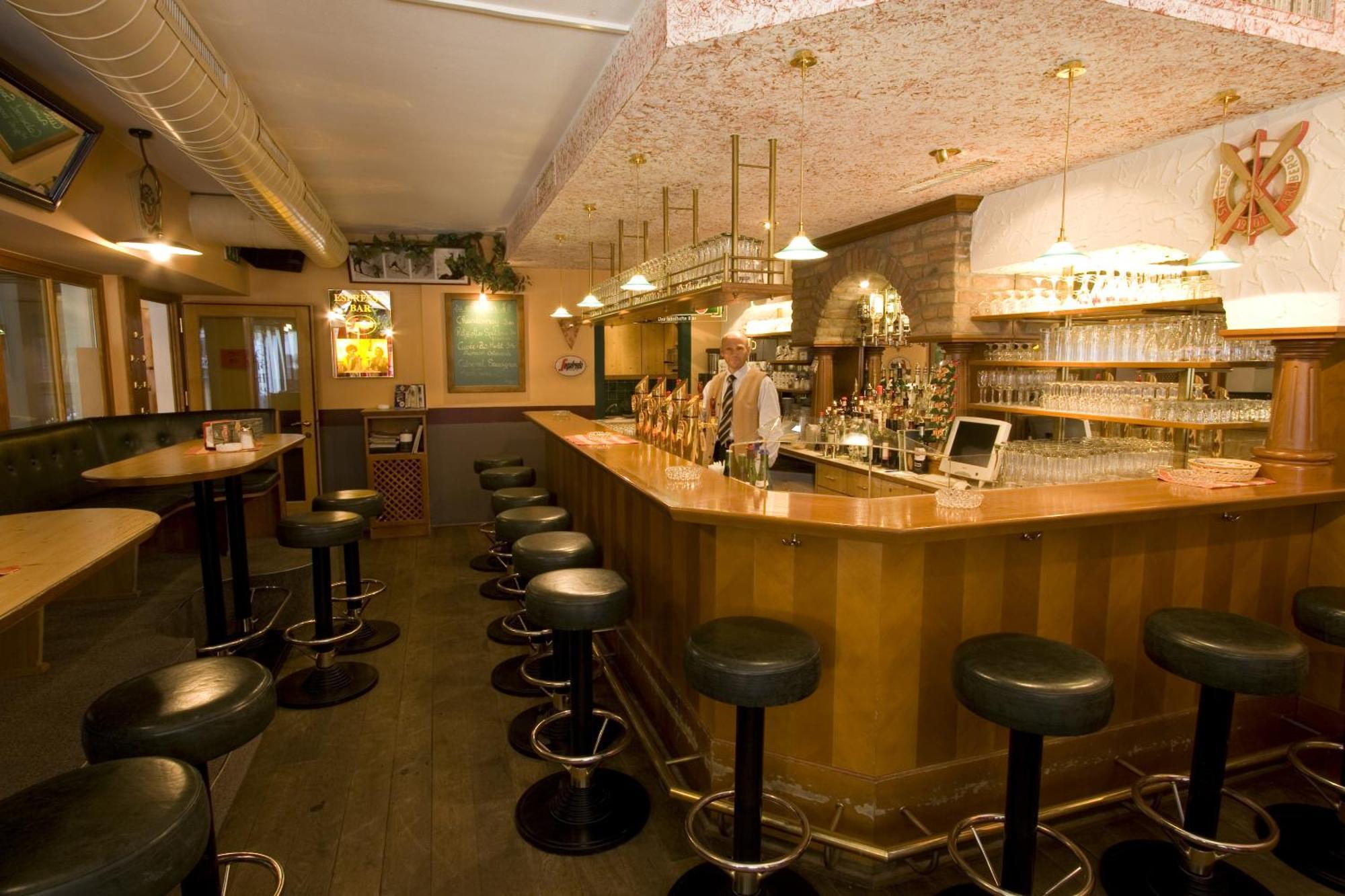 Kristall Hotel 3*