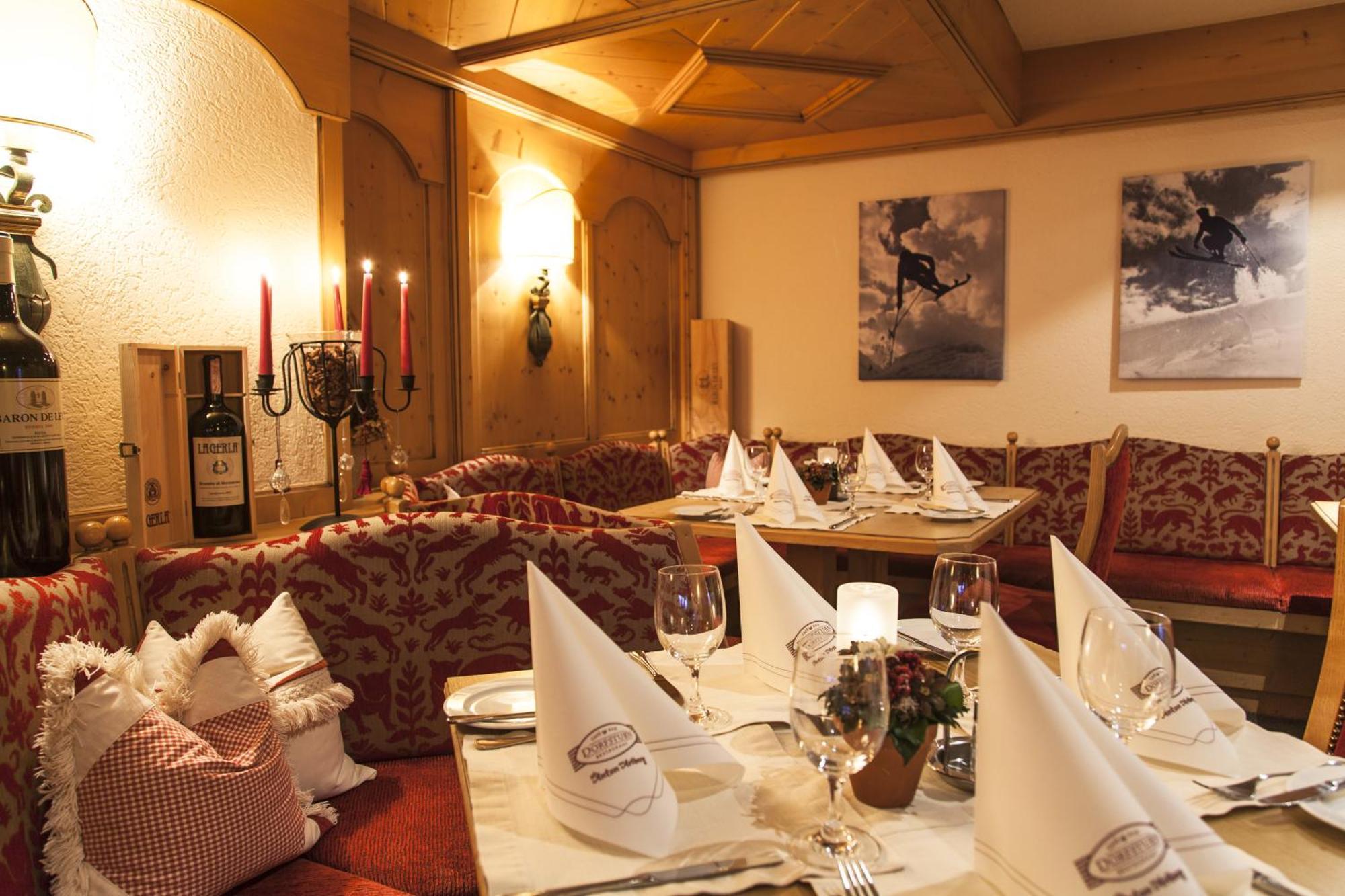 Kristall Hotel